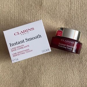 Clarins Instant Smooth Perfecting Touch